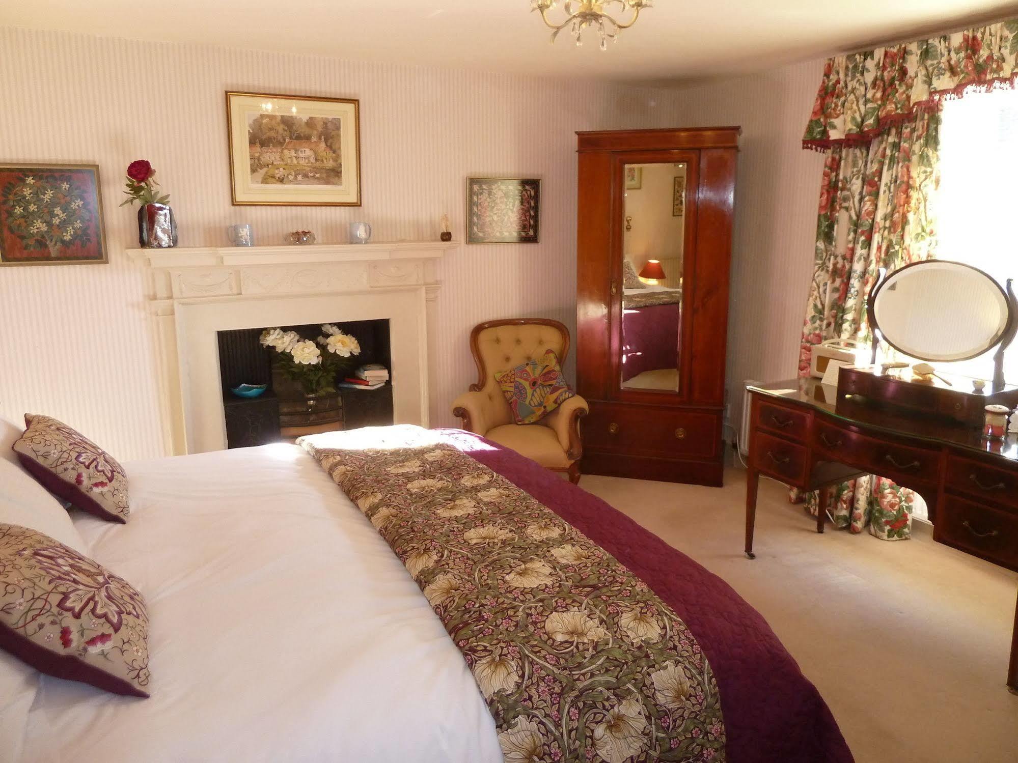 The Old Vicarage B&B Tideswell Eksteriør bilde