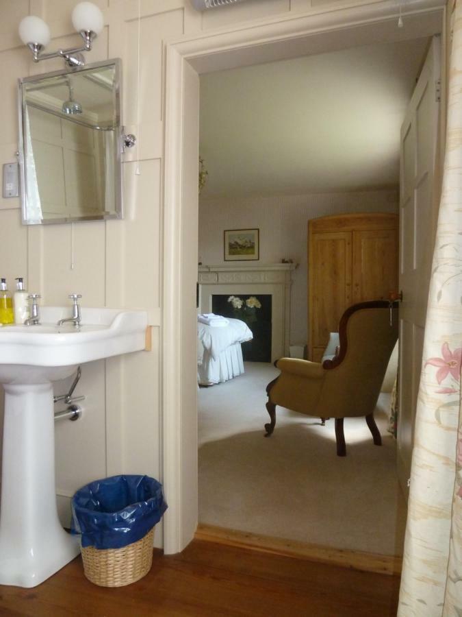 The Old Vicarage B&B Tideswell Eksteriør bilde